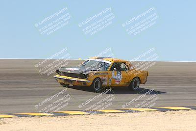 media/Oct-15-2023-Lucky Dog Racing Chuckwalla (Sun) [[f659570f60]]/2nd Stint Bowl/